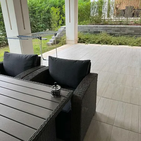 в Greenn Life Apartman *